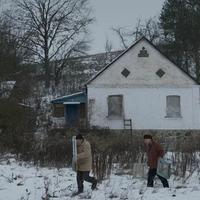 Кадр з фільму «Сірі бджоли» Дмитра Мойсеєва