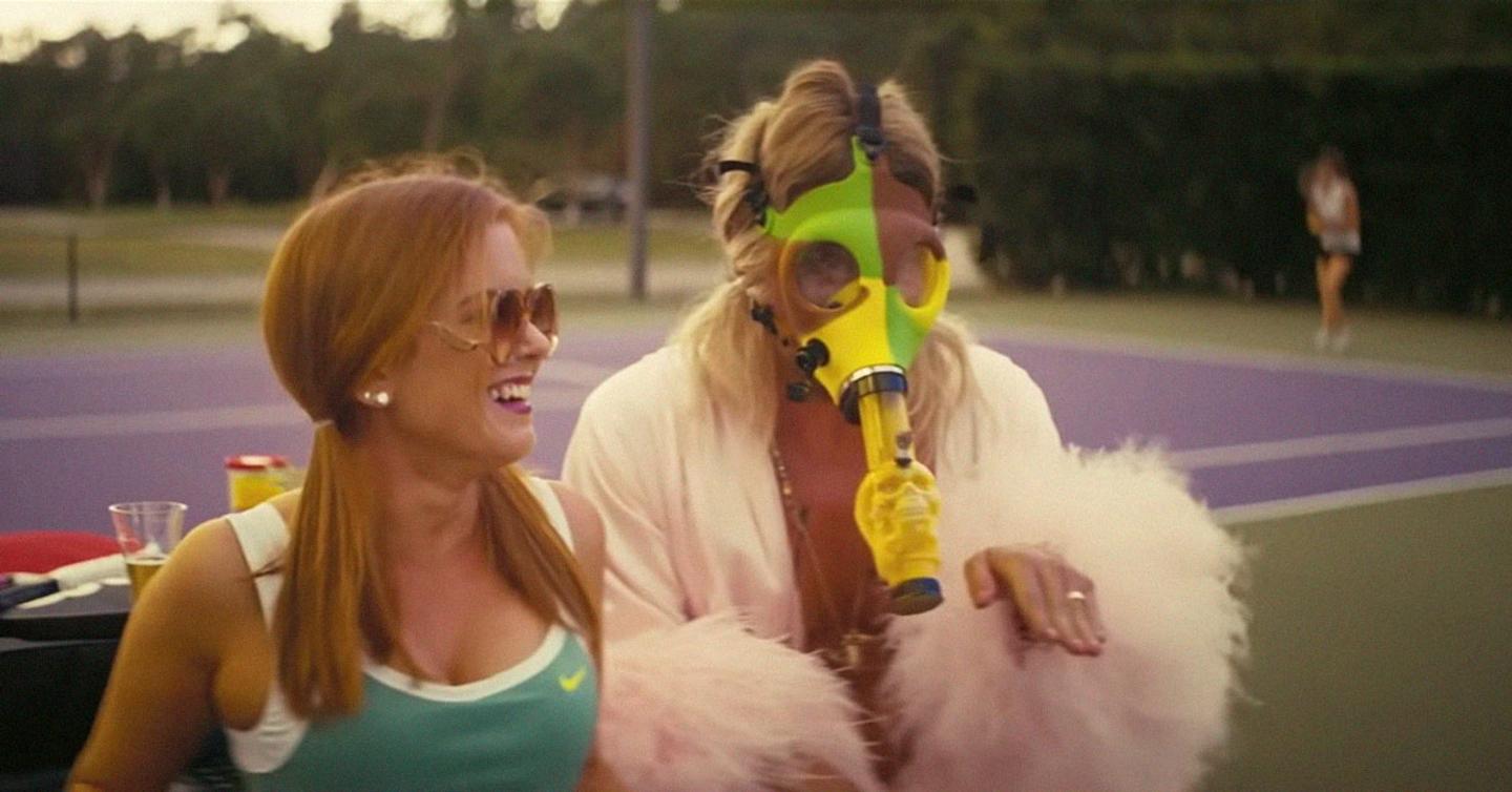 the_beach_bum_first_trailer_dtf_header Смотрите первый трейлер «Пляжного бездельника» Хармони Корина