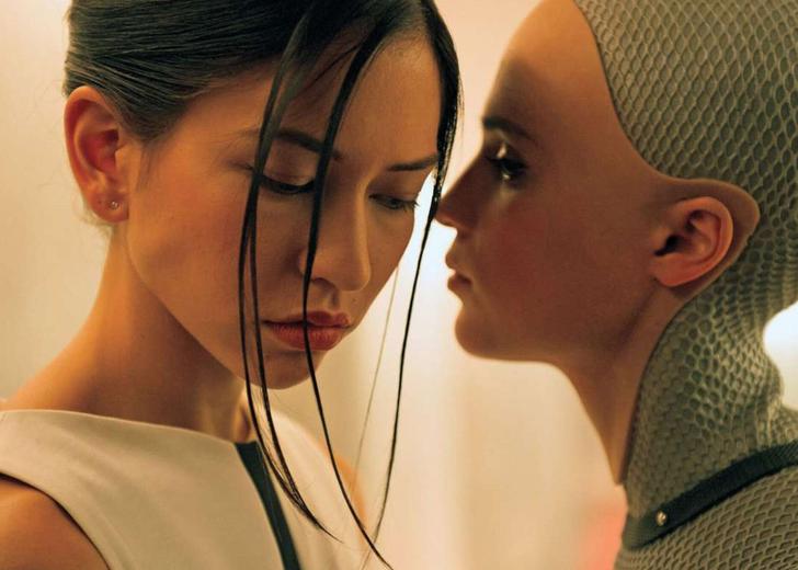 Кадр з фільму Ex Machina
