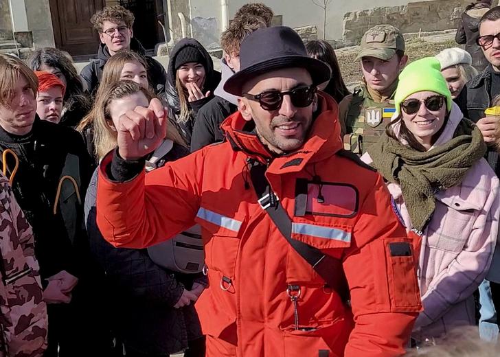 «Це найбільша надія, яку я бачив, і ця надія заразна». Французький художник JR про свій проєкт в Україні