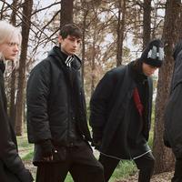 Y-3 выпустил лукбук новой коллекции