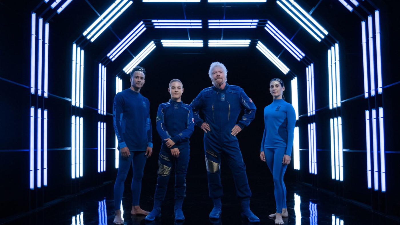 spacewear-underarmour-dtf