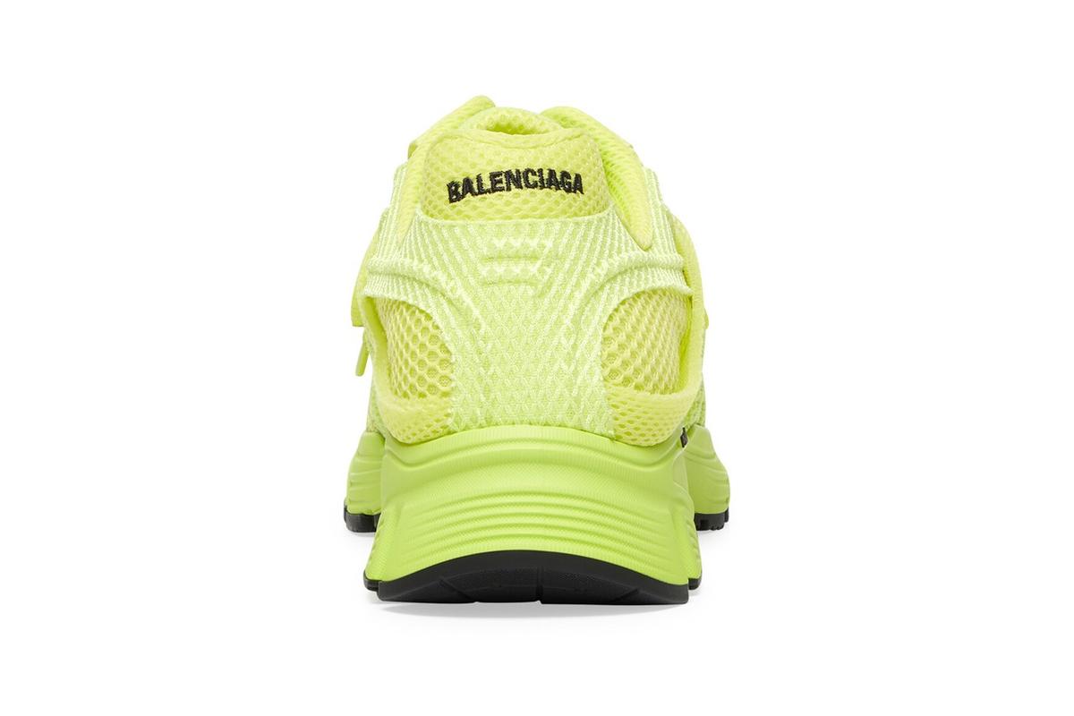 balenciaga-phantom-dtf-magazine-9