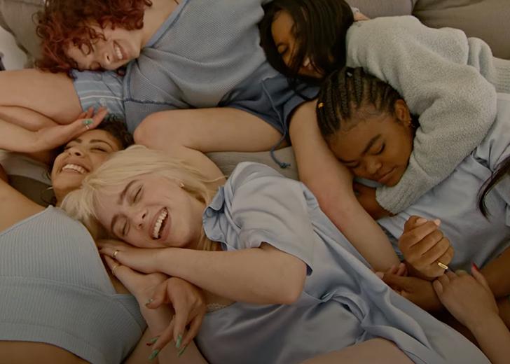 Billie-Eilish-Lost-Cause-5-dtf-magazine Билли Айлиш устраивает девичник в новом клипе
