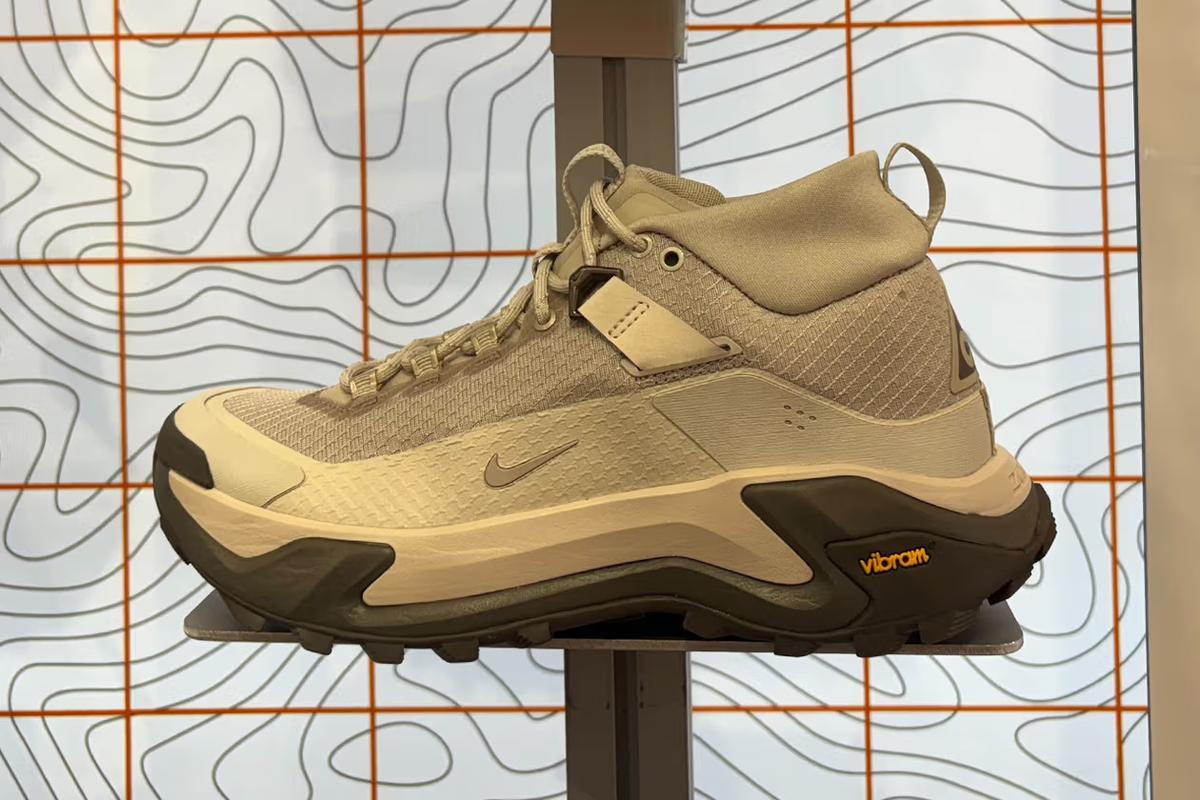 Сірі Nike ACG Zegama Hike