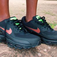Patta и Nike соединили Air Max 90 и Air Max 95