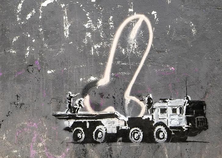 Banksy підтвердив авторство семи робіт в Україні