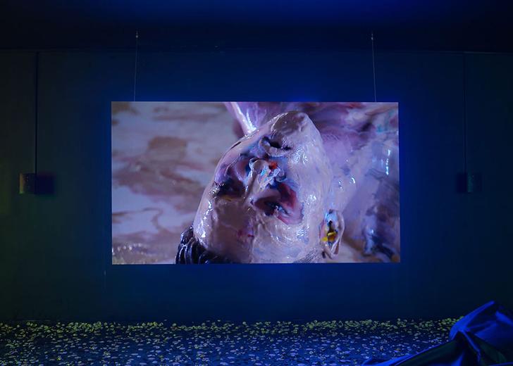 pinchuk-art-prize-сover-dtf-magazine Аллах, 800 кроватей, 1,5 тонны ракушек: Future Generation Art Prize в цифрах