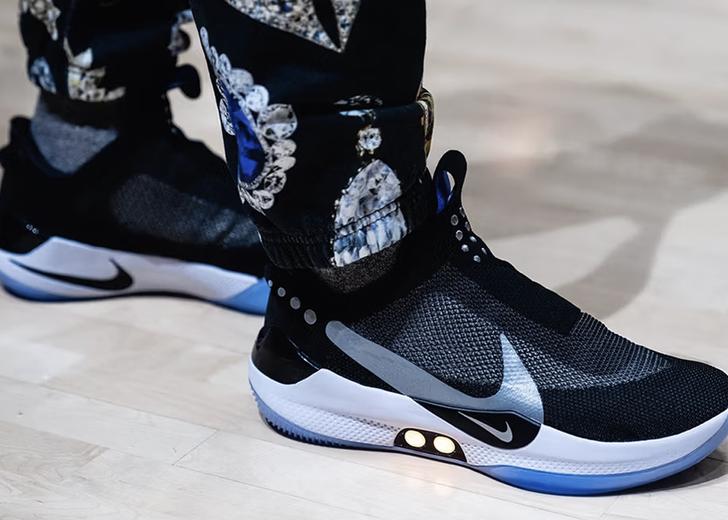 Баскетбольні кросівки Nike Adapt BB
