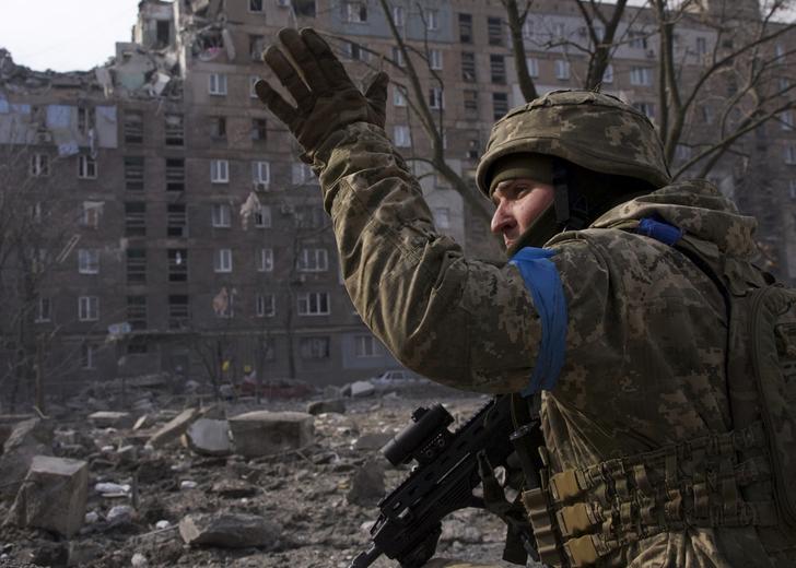 20daysinmariupol-cover-dtf-magazine У Сербії скасували показ фільму «20 днів у Маріуполі»