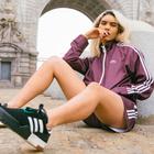Вэнг представил третью коллаборацию с adidas Originals