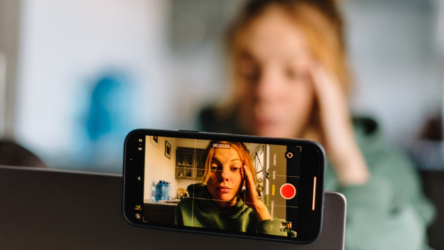 Stay Online DTF Magazine Watch the trailer for Ukrainian drama 'Stay Online', made using the Screenlife format