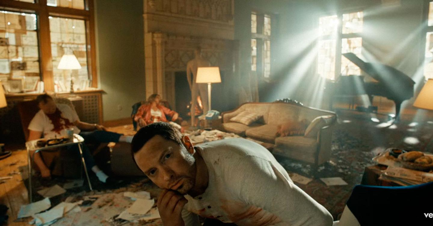 eminem_murder_header Довели до ручки. Эминем стал серийным убийцей в новом клипе
