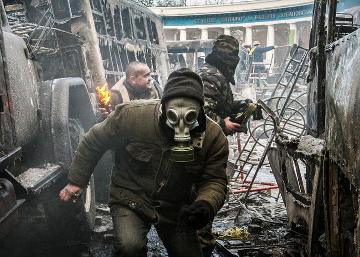 Ukraine-The Path to Freedom-dtf-magazine2 Вийшов другий номер газети The Information Front. Його присвятили історії української фотографії