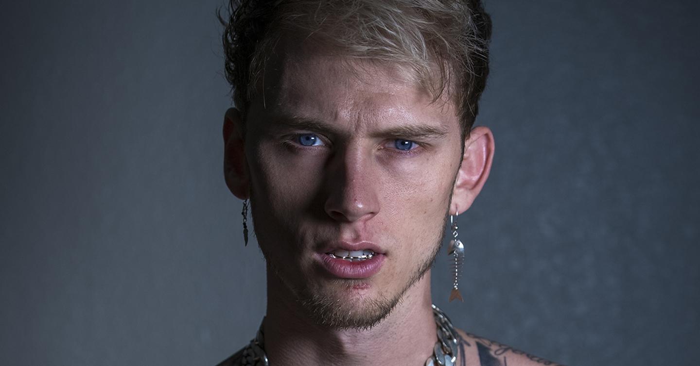 Рэпер Machine Gun Kelly выступит на киевском фестивале UPark
