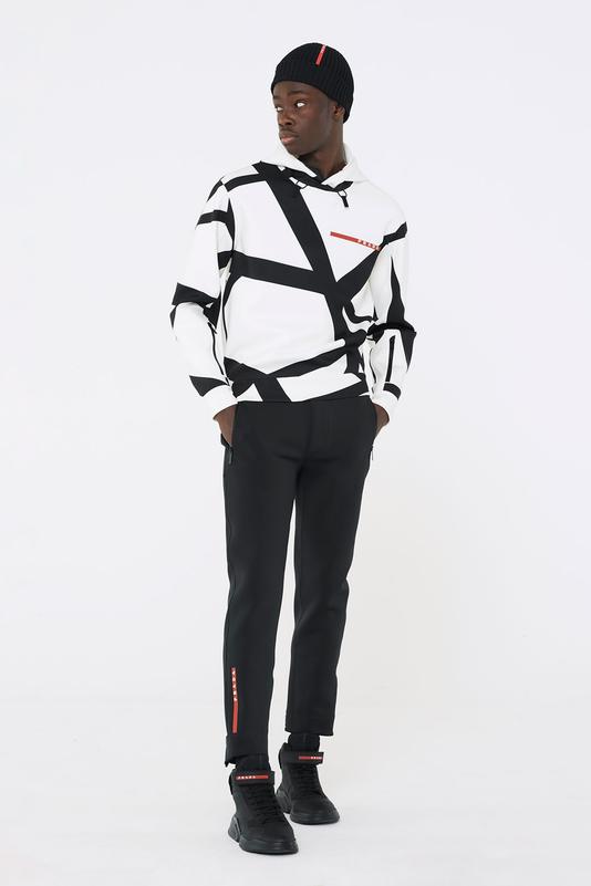 prada-ski-dtf-magazine-4