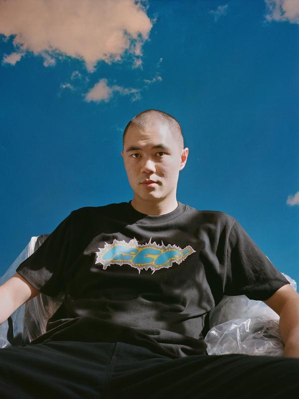 Blonded_Prep_T-Shirt_Black_Blue_960x