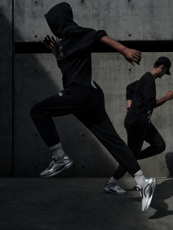hajime-sorayama-li-ning-shadow-dtf-magazine