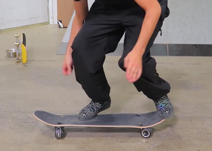 skate-apple-dtf-magazine Apple выпустила колеса за 700 долларов. Из них сделали скейт и исполнили трюки