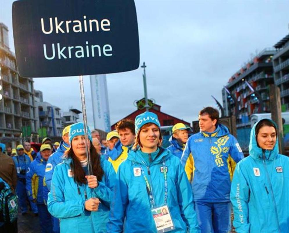 Церемонія підняття українського прапору в Олімпійському селищі Ванкувера (11 лютого 2010 року)-4008