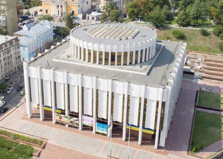 В Українському домі проводитимуть кінопокази та культурні івенти