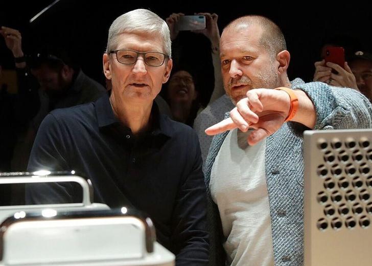 Бывший дизайнер Apple Джони Айв подписал контракт с Ferrari