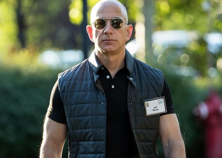 bezos_richest_person_no_more_header Основатель Amazon был самым богатым человеком планеты меньше суток