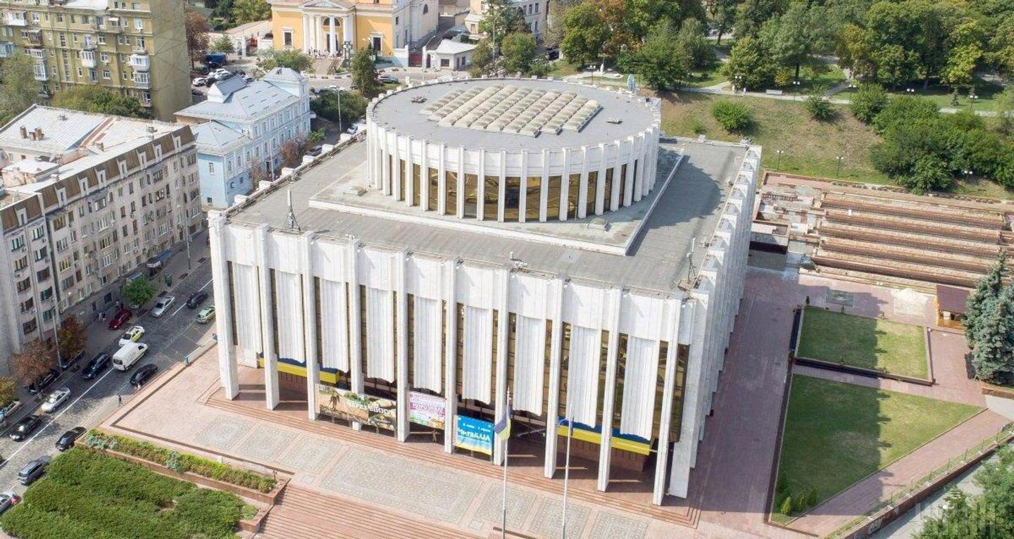 В Українському домі проводитимуть кінопокази та культурні івенти