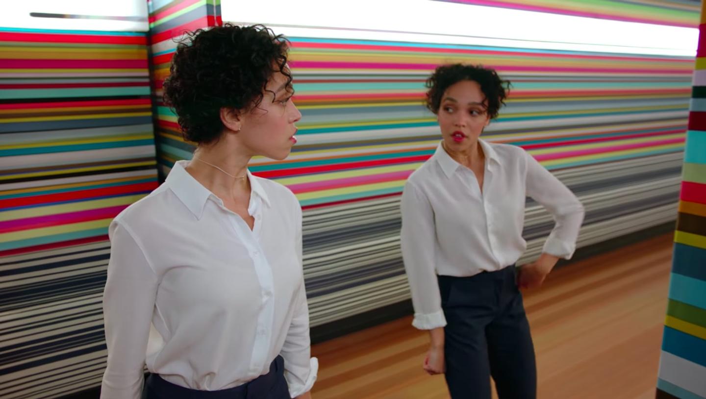 02 (1) Две FKA twigs танцуют в новом видео Спайка Джонза для Apple