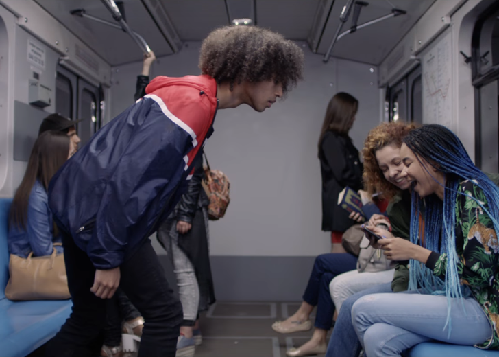 motorola_kyiv_commercial_visuals_header Смотрите новую рекламу Motorola, снятую в Киеве
