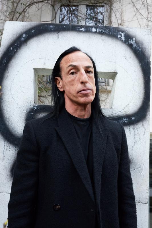 Rick-Owens-Is-Still-Out-There-GQ-Oct-101118-02