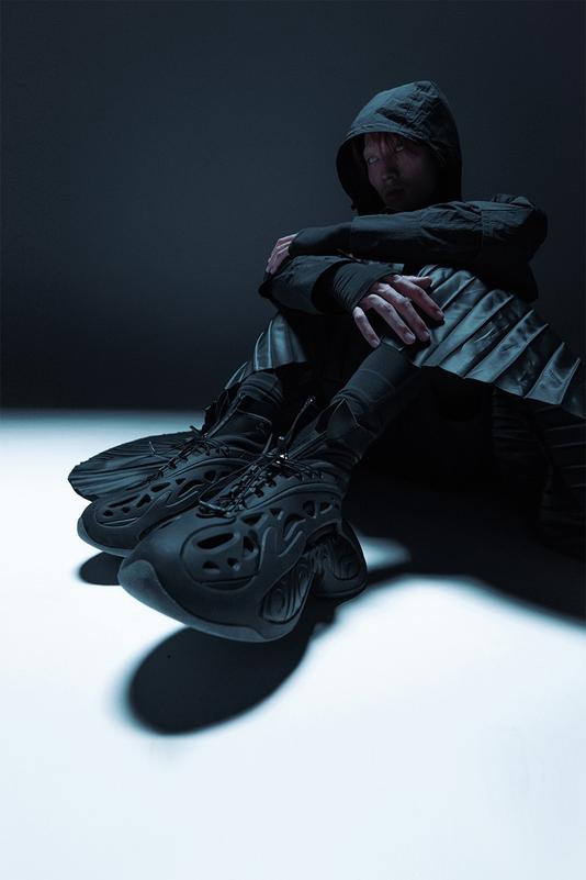 adidas-originals-ozlucent-dtf-magazine-06