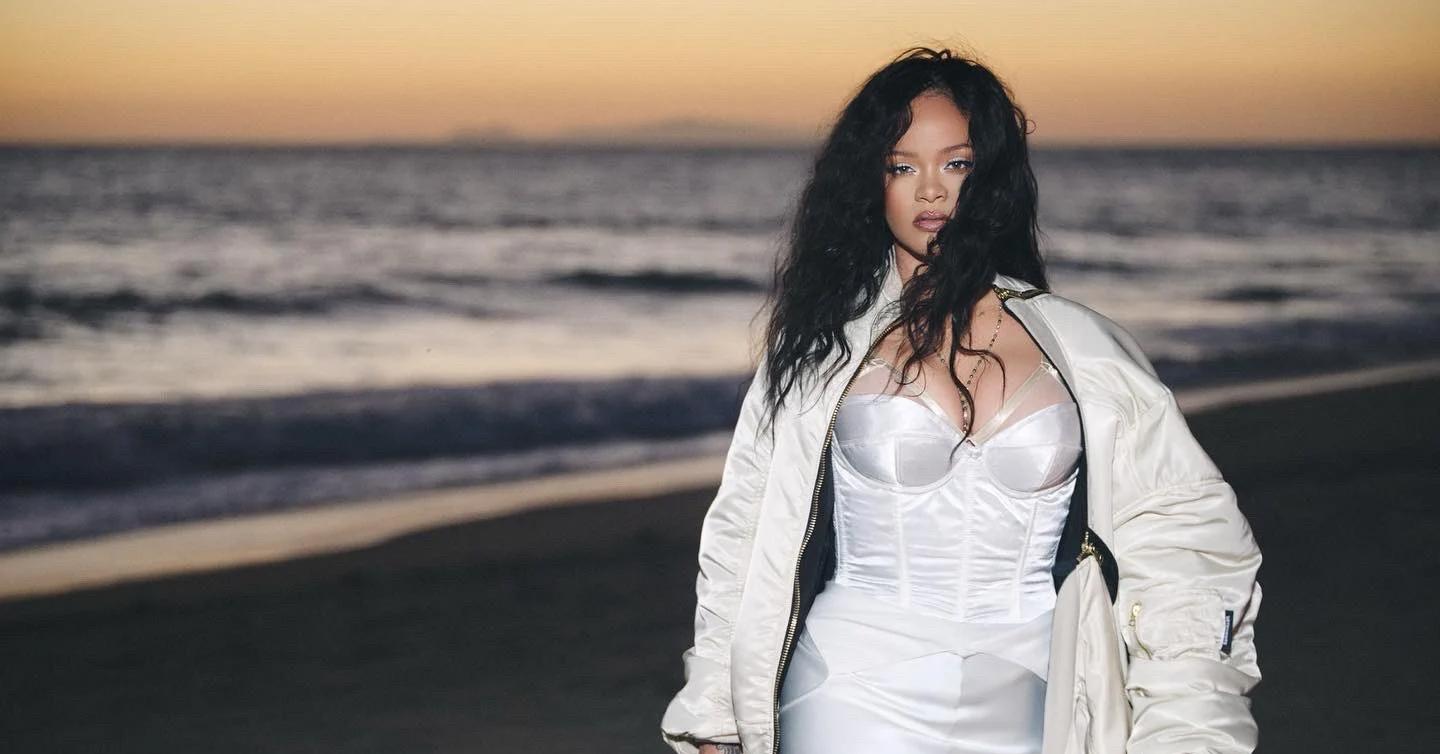 rihanna-dtf-magazine1 «Це треба зробити зараз або ніколи»: Ріанна — про виступ на Супербоулі