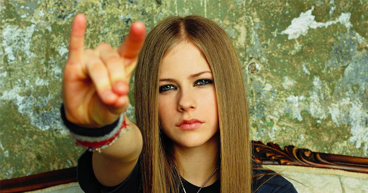 Sk8er-Boi--Avril-Lavigne-dtf-magazine Аврил Лавин снимет фильм по мотивам песни Sk8er Boi
