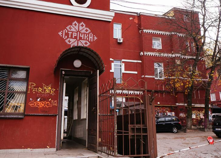 The establishments on Nyzhnoyurkivska Street have joined together in a common project. What you need to know about it