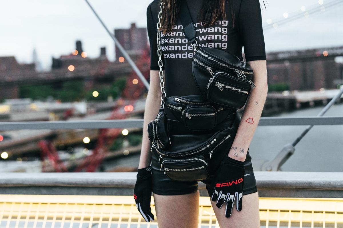 https---hypebeast.com-image-2018-06-alexander-wang-collection-1-ss19-29