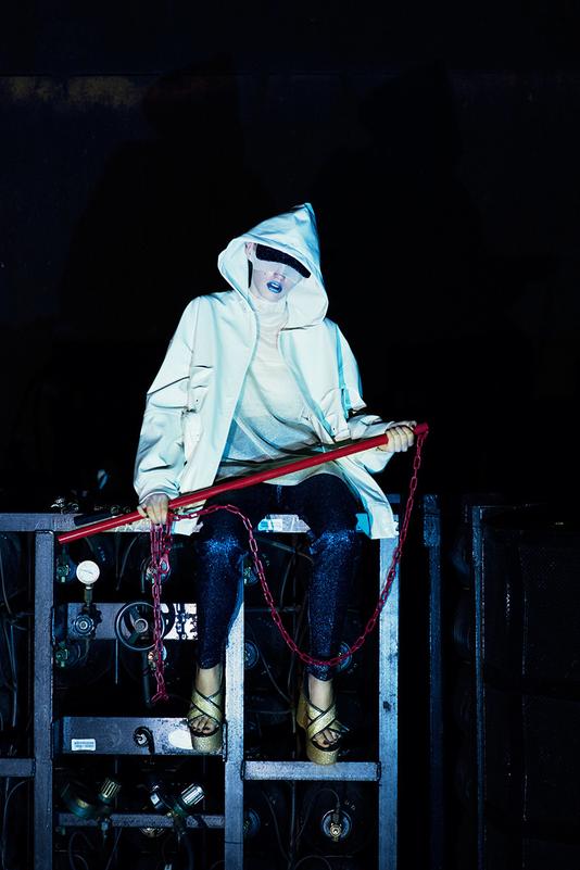 undercover_4_lookbook_ss19_dtf_3