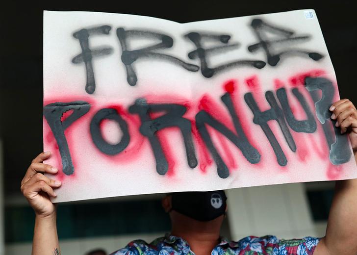 pornhub-dtf-magazine В Таиланде протестуют против запрета Pornhub