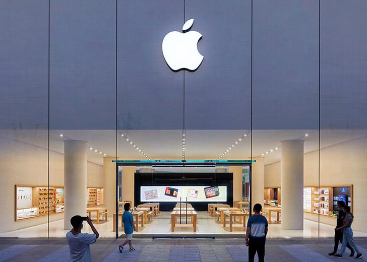 apple-store-dtf-magazine Apple сократит производство iPhone 13. В Украине возможен их дефицит