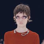 Givenchy раскритиковали за украшение-петлю