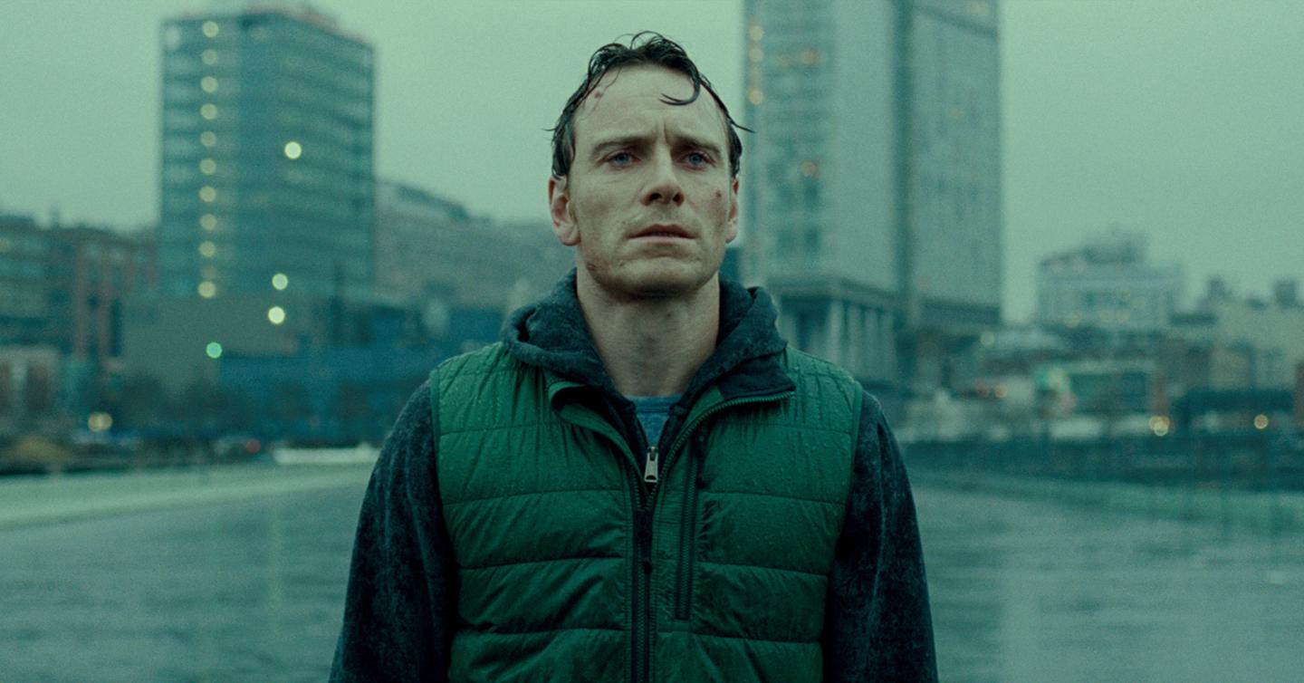 shame-michael-fassbender-dtf-magazine Майкл Фассбендер у фільмі «Сором»