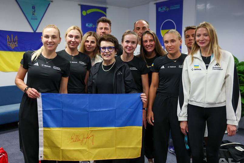 Біллі Джин Кінг, Еліна Світоліна, Марта Костюк, Юлія Стародубцева, Людмила і Надія Кіченок та Ілля Марченко на Кубку Біллі Джин Кінг