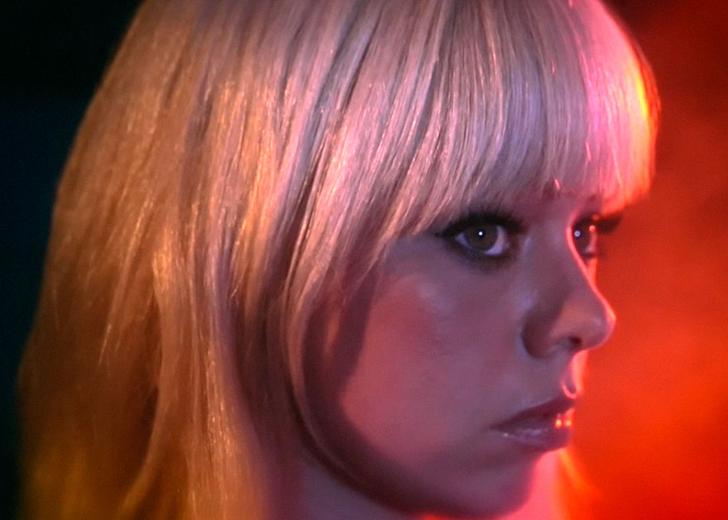 chromatics_black_walls_new_visuals_and_track_dtf_header Chromatics выпустили новую песню из альбома «Dear Tommy»