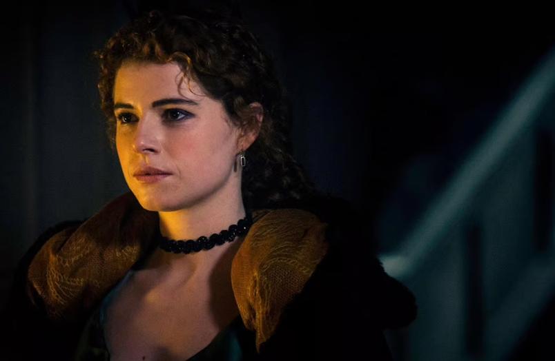 jessie-buckley-dtf-magazine2