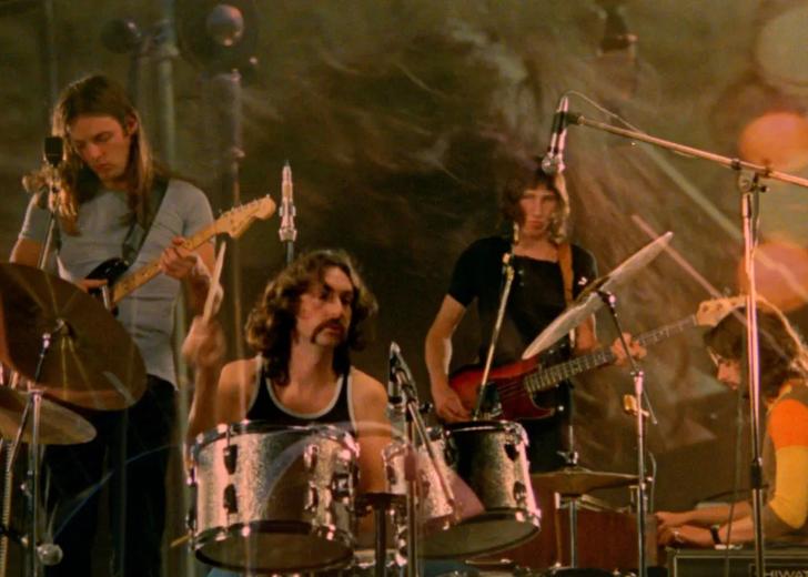 pink floyd at pompeii dtf magazine Кадр з фільму Pink Floyd at Pompeii — MCMLXXII