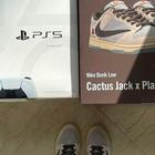 Трэвис Скотт и PlayStation разослали совместные наборы. Вот как они выглядят