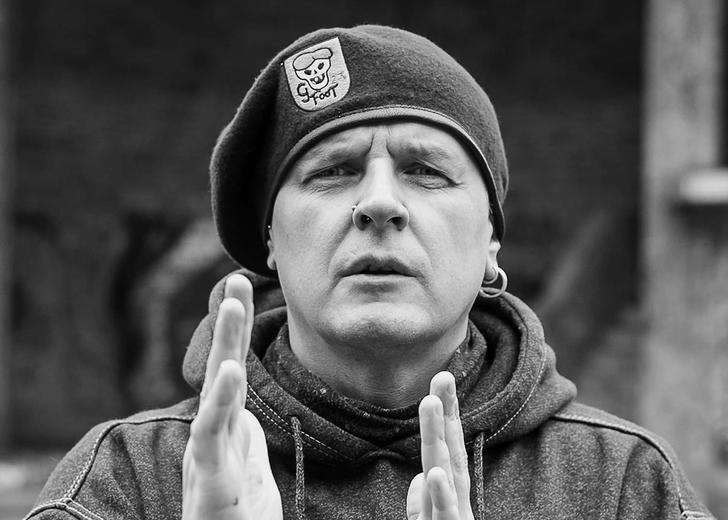 slepakov-dtf-magazine1 Антон Слєпаков («Вагоновожатые»): «Я стільки написав російською, що зараз в цьому нема потреби»