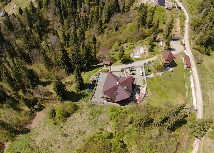 База Casa del Positiff у Славському, Львівської області