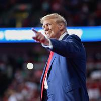 Фото з передвиборчого ралі Дональда Трампа