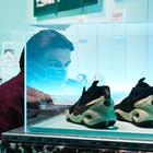 Sneakers Unboxed: Как выглядит выставка кроссовок в лондонском музее дизайна